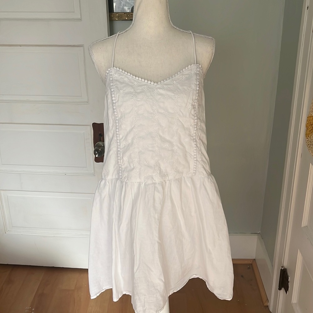 Gap White Embroidered Dress